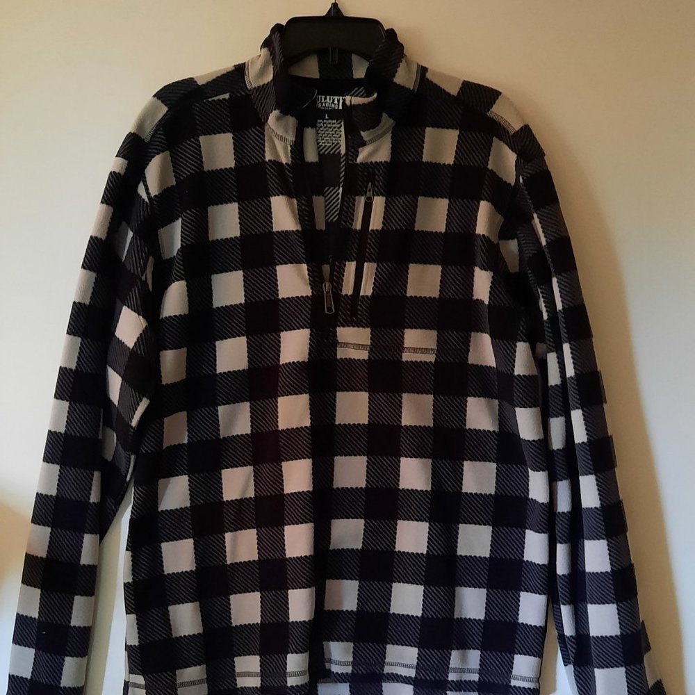 Duluth Trading Co. Quarter Zip Black and White Plaid Pullover. Size Large.